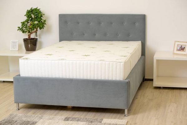 Extra Memory Foam matrac 180×200 Somnart, Memory Ultimate, poliuretán habbal, mosható és levehető Aloe Vera huzattal cipzárral, vastagsága 24 cm, kiteregetve, közepes keménységű